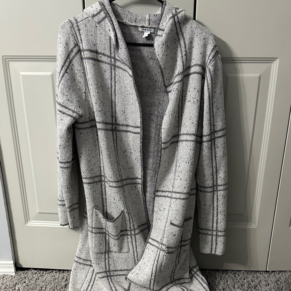 Nine West Light Gray Plaid Cardigan (2)